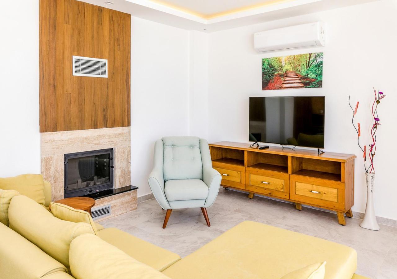 Villa 3 Sleeps 4 Isolated Honeymoon-Villa Lale Uzumlu  Extérieur photo