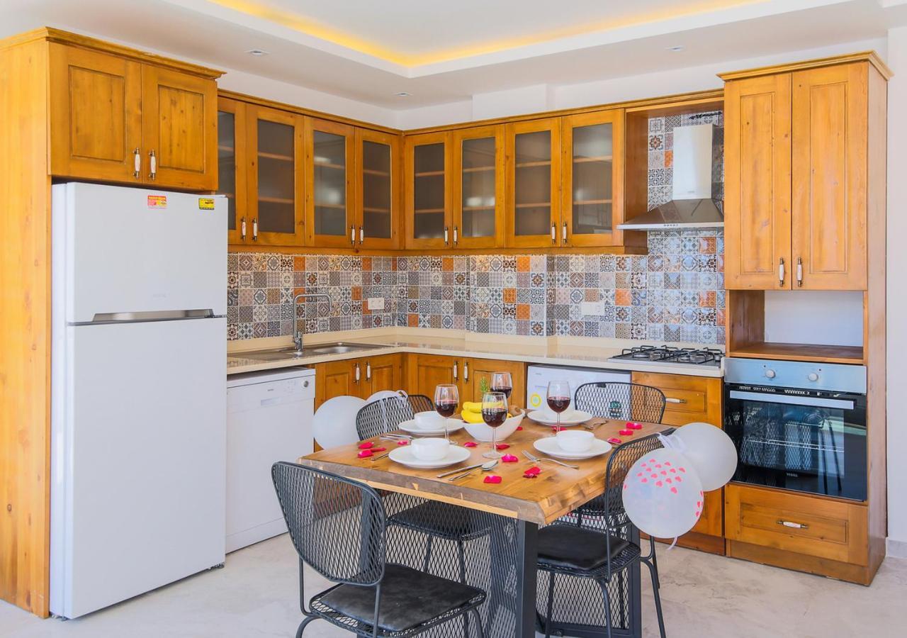 Villa 3 Sleeps 4 Isolated Honeymoon-Villa Lale Uzumlu  Extérieur photo